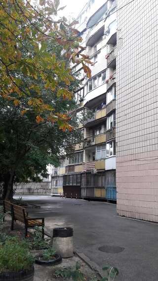 Апартаменты 1 комн квартира Почувствуй себя дома и-т Амосова Киев Апартаменты-12